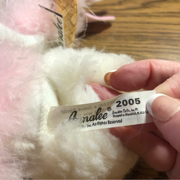 Annalee 6” Spring fancy bunny Easter 2005 feather boa - Picture 6 of 8